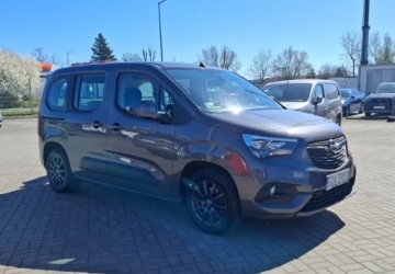 Opel Combo E Kombivan 1.5 Diesel 102KM 2018 Opel Combo 1.5 Diesel 102KM, zdjęcie 2