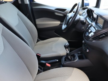 Ford Tourneo Courier I Mikrovan Facelifting 1.5 Duratorq TDCi 100KM 2018 Ford Tourneo Courier 1.5 TDCI, Salon Polska, zdjęcie 8
