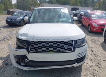Land Rover Range Rover IV SUV SWB Facelifting 3.0 V6 S/C 380KM 2019 Land Rover Range Rover 2019, 3.0L, 4x4, SUPERCHARGED, od ubezpieczalni 3.0, zdjęcie 3