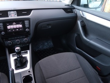 Skoda Octavia III Kombi 1.6 TDI CR DPF 110KM 2014 Skoda Octavia 1.6 TDI, Salon Polska, Klima, zdjęcie 7