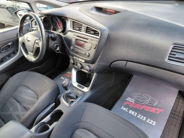 Kia Ceed II Hatchback 5d Facelifting 1.4 DOHC 100KM 2018 Kia Ceed Lift LED Elektryka Sensor Klimatyzacja Podgrzewane fotele PDC Alu, zdjęcie 12