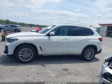 BMW X5 G05 2022 BMW X5 sDrive40I 2022 3.0l 3.0 Benzyna 335KM, zdjęcie 2