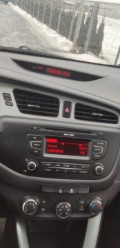 Kia Ceed II Kombi 1.4 DOHC 100KM 2012 Kia Ceed 1.4 benz ,bezwypadek ,jeden wlasc ,nowy rozrzad 1.4 Benzyna 100KM, zdjęcie 15