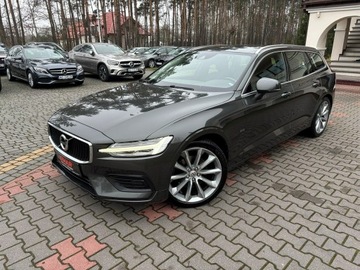 Volvo V60 II  Kombi 2.0 T4 190KM 2020 Volvo V60 2.0 T4 190 KM Automat Skóry Hak FV23%, zdjęcie 3