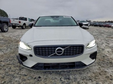 Volvo S60 III 2022 Volvo S60 2022 Volvo S60 Recharge Plug-In Hybrid T8 PHEV R-Design Expressio, zdjęcie 5