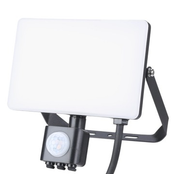 Lampka LED 30W naświetlacz z czujnikiem zmierzchu i ruchu 5000K na elewację