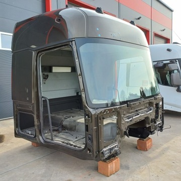 KABINA RENAULT GAMA T RANGE C K Euro 6