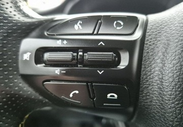 Kia Stonic I Crossover 1.0 T-GDI 100KM 2019 Kia Stonic Super wersja 62.000km Benzyna 100KM, zdjęcie 24