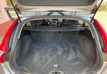 Volvo V60 I Kombi Facelifting 2.0 D4 DRIVE-E 190KM 2015 Volvo V60 Volvo V60 D4 Summum 2.0 Diesel 190KM, zdjęcie 35