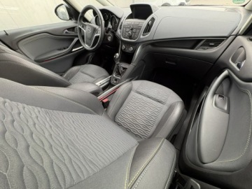 Opel Zafira C Tourer 2.0 CDTI ECOTEC 165KM 2012 Opel Zafira 2.0 CDTI | 7-osobowy | Stan BDB |, zdjęcie 10