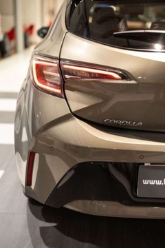 Toyota Corolla XII 2019 Toyota Corolla 1.8 Hybrid Executive 1.8 Hybryda 98KM, zdjęcie 34