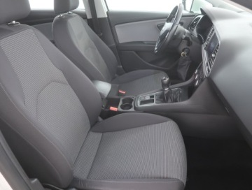 Seat Leon III ST Facelifting 1.5 EcoTSI 130KM 2019 Seat Leon 1.5 TSI, Salon Polska, Serwis ASO, zdjęcie 8