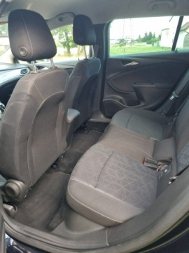Opel Astra K Sports Tourer 1.4 Turbo 125KM 2019 Opel Astra Sports Tourer 1.4 Turbo / LINK / 2xPDC, zdjęcie 12