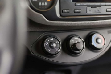 Toyota Yaris III Hatchback 5d Facelifting 2017 1.5 Dual VVT-iE 111KM 2020 Toyota Yaris 1.5 Active 1.5 Benzyna 111KM, zdjęcie 23