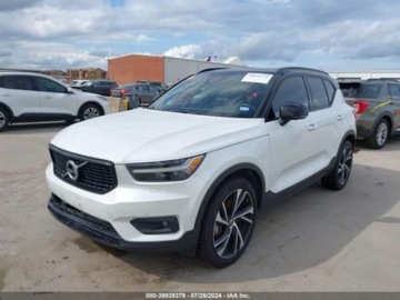 Volvo XC40 2019 Volvo XC 40 2019r, R-Design, 2.0L, 4x4 2.0 Benzyna 255KM, zdjęcie 1