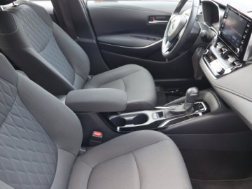 Toyota Corolla XII Sedan 1.5 VVT-i 125KM 2022 Toyota Corolla 1.5 VVT-i, Salon Polska, zdjęcie 8