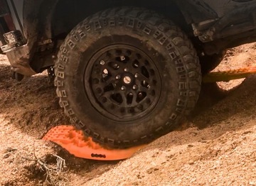 2x ГУСЕНИЦЫ ВНЕДОРОЖНЫЕ ПЕСОК, Грязь, СНЕГ 10T 4X4 ВНЕДОРОЖНЫЕ 108 СМ