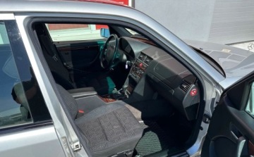 Mercedes Klasa C W202 Sedan W202 2.4 170KM 1997 Mercedes-Benz Klasa C Unikat, Automat, Klimatyzacja, Zarejestrowany w Pols, zdjęcie 33