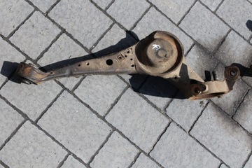 WAHACZ LEWY TYŁ RAV 4 I Z ABS