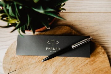 Ручка Parker Jotter в подарок с гравировкой вашего логотипа и текста.