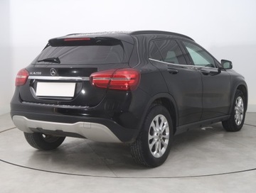 Mercedes GLA I Off-Roader Facelifting 1.6 200 156KM 2018 Mercedes GLA GLA 200, Salon Polska, Automat, zdjęcie 4