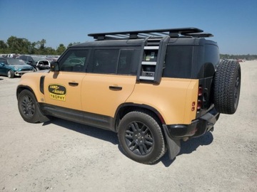 Land Rover Defender IV (L663) 2022 Land Rover Defender 110 X-Dynamic Se 2022 3.0l 3.0 Benzyna 395KM, zdjęcie 1