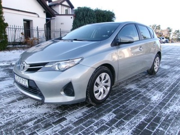 Toyota Auris II Hatchback 5d Facelifting 1.33 Dual VVT-i 99KM 2015 Toyota Auris 1.3 vvt-i Klimatronic 48 tys. km. !!!