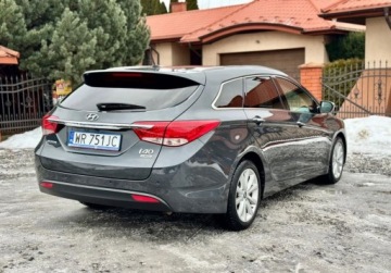 Hyundai i40 Kombi 1.7 CRDi HIGH 136KM 2012 Hyundai i40 1.7 CRDI Navi PDC LED tempomat 1.7 Diesel 136KM, zdjęcie 9