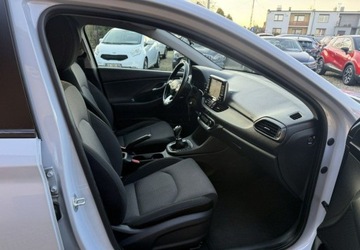 Hyundai i30 III Wagon 1.4 MPi 100KM 2018 Hyundai i30 1,4 100KM Klima Navi Kamera Kola latozima 1.4 Benzyna 100KM, zdjęcie 24