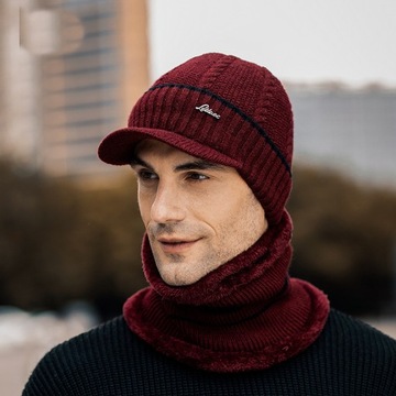 Новый осенне-зимний комплект из шапки и шарфа для мужчин.