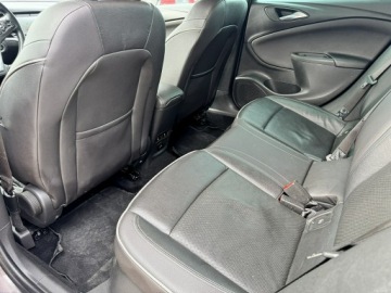 Opel Astra J GTC 1.6 CDTI Ecotec 110KM 2016 Opel Astra Skóry Grz. Kierownica Kamera Navi, zdjęcie 11