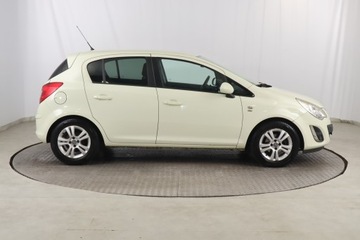 Opel Corsa D Hatchback 1.2 Twinport ECOTEC 70KM 2011 Opel Corsa 1.2 , Klima, Tempomat, Parktronic, zdjęcie 5