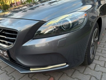 Volvo V40 II Hatchback 1.6 T2 120KM 2013 Volvo V40 1.6 benzyna Xenony Podgrzewane fotele, zdjęcie 3