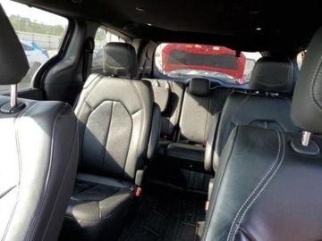 Chrysler Pacifica II 2018 Chrysler Pacifica Chrysler Pacifica Touring L 3.6 Benzyna 287KM, zdjęcie 9