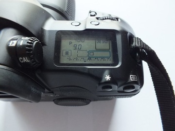 Canon EOS 3 + Canon Zoom Lens EF 100-200 мм 1:4,5 А – красиво, функционально
