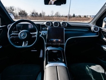 Mercedes GLC C254/X254 SUV 2.0 200d 163KM 2026 MERCEDES-BENZ GLC 200 d 4-Matic AMG Line 2.0 (163KM) 2026, zdjęcie 6