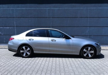 Mercedes Klasa C W206 Limuzyna 2.0 300 258KM 2022 Mercedes-Benz Klasa C W206 2.0 278KM MHEV 4MATIC Automat Avantgarde Serwis, zdjęcie 5