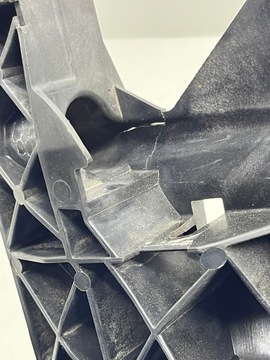 AUDI A6 C7 крепление лампы сдвижной фары ЛЕВОЕ ПЕРЕДНЕЕ ОРИГИНАЛ!