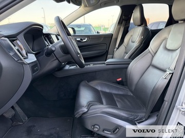 Volvo XC60 II Crossover Plug-In Facelifting 2.0 T8 455KM 2024 Volvo XC 60 XC60 T8 Plug-In Hybrid AWD Ultra Dark, zdjęcie 9