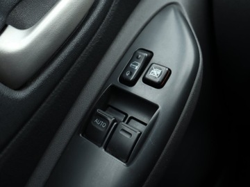 Toyota Yaris I 1.3 i 16V 86KM 2003 Toyota Yaris 1.3 VVT-i, Salon Polska, zdjęcie 15