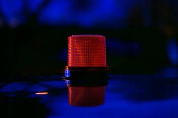 ПРЕДУПРЕЖДАЮЩИЙ СТАКАН АВТОМОБИЛЬНОЙ ВСПЫШКИ МАГНИТ +12В 24В ГЕРМЕТИЧНЫЙ