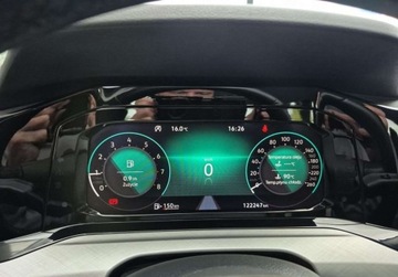 Volkswagen Golf VIII Variant 1.5 TSI 150KM 2021 Volkswagen Golf 1.5 Benzyna 130KM, zdjęcie 13