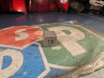 Реле 18 VW AUDI 191937503 V23134J52X228 SME