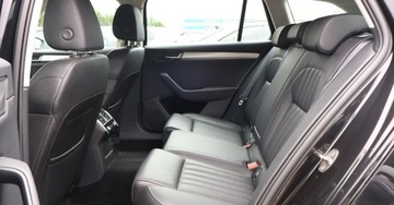 Skoda Superb III Kombi Facelifting 2.0 TDI SCR 150KM 2019 Skoda Superb (nr 90) 2.0 150KM Parktronik Tempomat Skory Gwarancja 2.0, zdjęcie 13