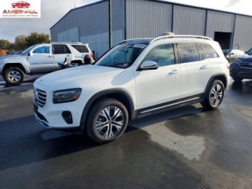 Mercedes GLB 2024 Mercedes-Benz GLB 250 4Matic 2024 2.0 Benzyna 221KM