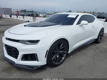 Chevrolet Camaro VI 2022 Chevrolet Camaro ZL1 2022 6.2l 6.2 Benzyna 650KM, zdjęcie 1