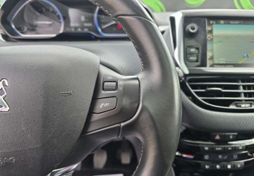 Peugeot 2008 I SUV 1.2 VTi 82KM 2014 Peugeot 2008 Serwisowany benzyna panoramiczny dach 1.2 Benzyna 83KM, zdjęcie 22