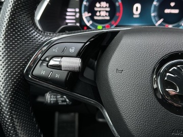Skoda Octavia IV Liftback 1.5 TSI EVO 150KM 2023 Skoda Octavia 1.5TSI 150KM Sportline DSG l LED Mat, zdjęcie 19