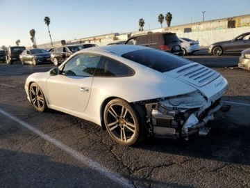 Porsche 911 997 Coupe 3.8 385KM 2011 Porsche 911 2011, 3.8L, CARRERA S, od ubezpieczalni 3.8 Benzyna 385KM, zdjęcie 5