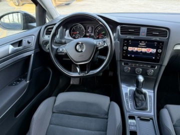 Volkswagen Golf VII Variant Facelifting 1.6 TDI-CR DPF BMT 115KM 2018 Volkswagen Golf Automat. Radar. Asystent. Navi ., zdjęcie 12